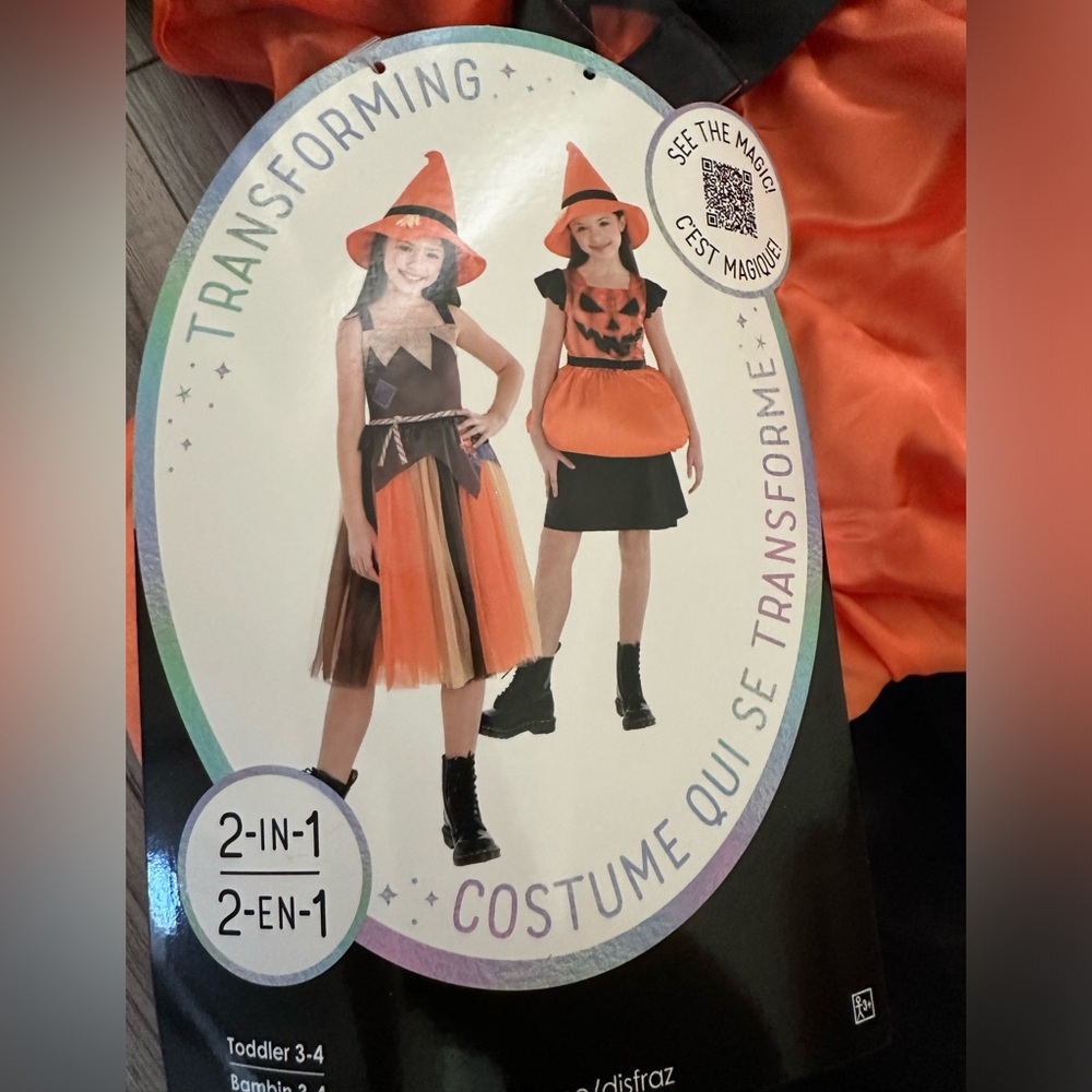 NWT Halloween Scarecrow Pumpkin Transforming Dress Costume in Orange Size 3T/4T